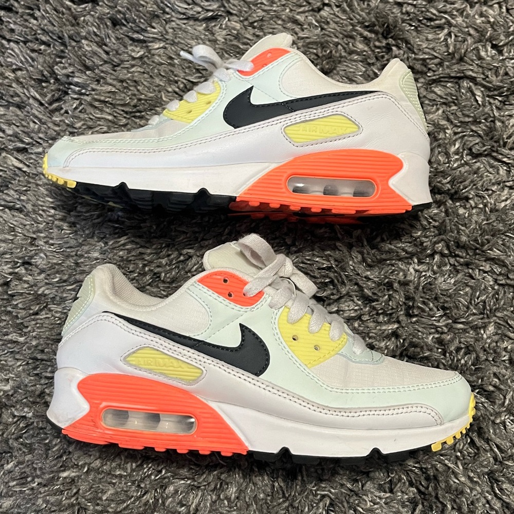 NIKE airmax 90